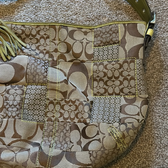 Vintage Coach Exotics Collection Lime green trim zipper closure Hobo bag - Picture 10 of 11